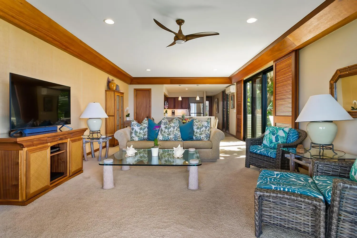 Oceanfront Breezy Corner Unit W Air Conditioning- Alekona Kauai Koloa 0*,  United States